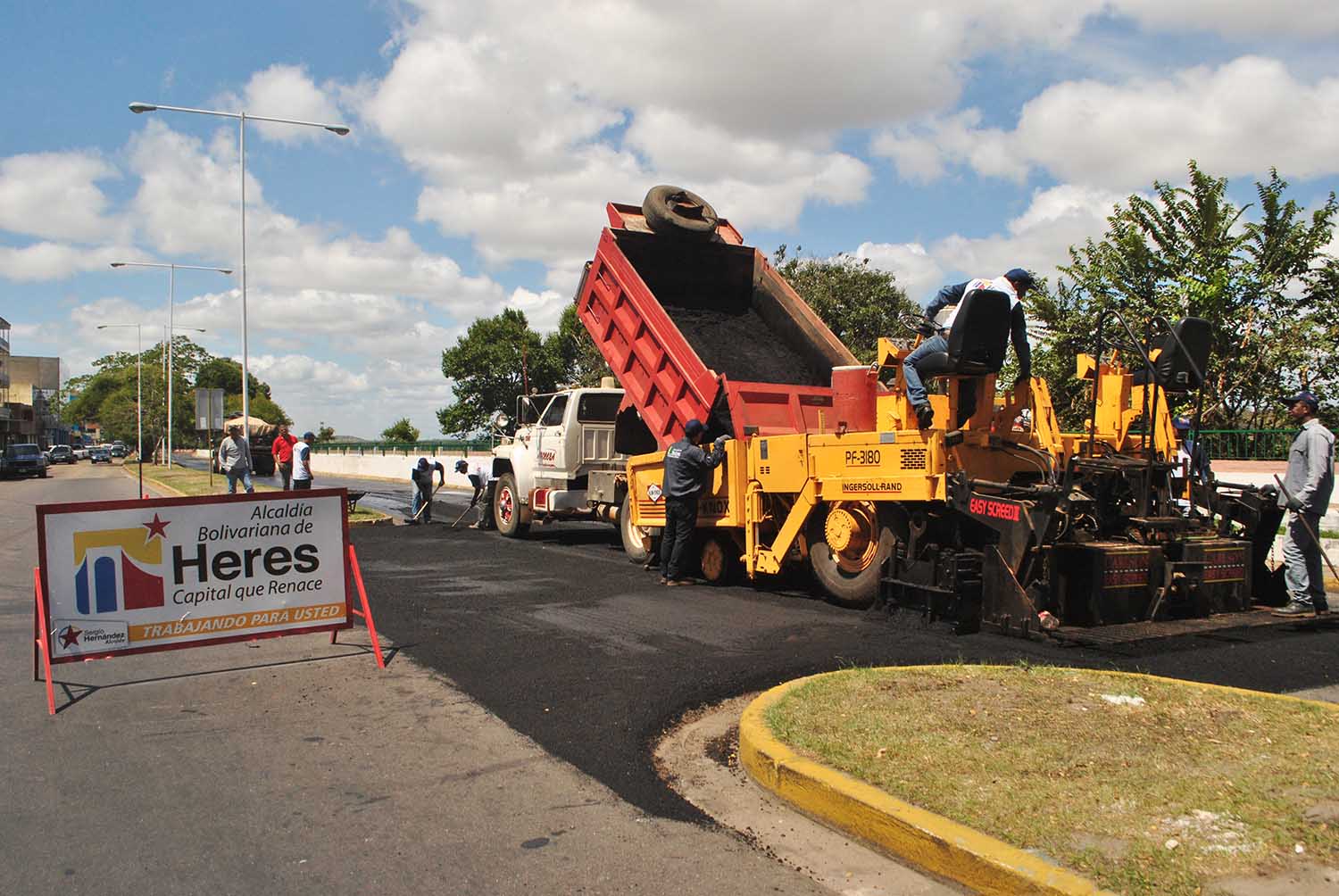 En el Paseo Orinoco fueron asfaltado y demarcados ambos tramos de vialidad